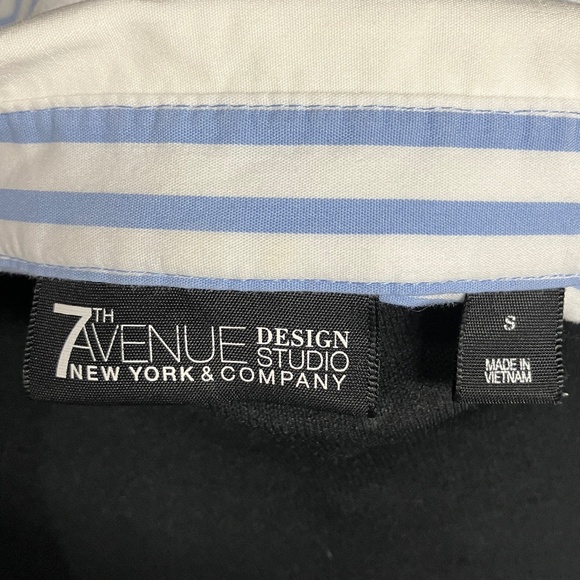 7th Avenue New York & Company Multi Blue and White Stripes Casual Button Down - Picture 6 of 8